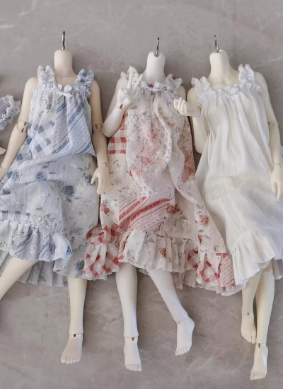 BJD Clothes Lovely Lace Trim Nightgown for 1/4 1/3 Size Ball Jointed Doll