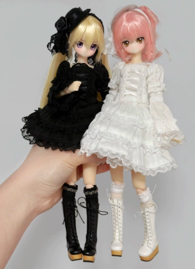BJD Doll Style Wooden Sole Long Boots Black White Shoes for AZONE/OB22/OB24/MSD/SD Size Ball Jointed Doll