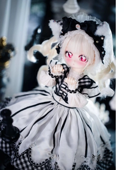 BJD Tian Jiu 30cm Girl Ball-jointed Doll