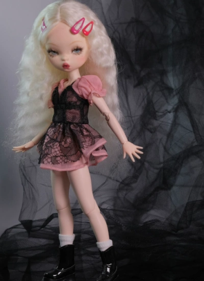 YEEVENTIDUE BJD Clothes Black And Pink Lace Fake Two-Piece Dress for OB24 Size Ball Jointed Doll