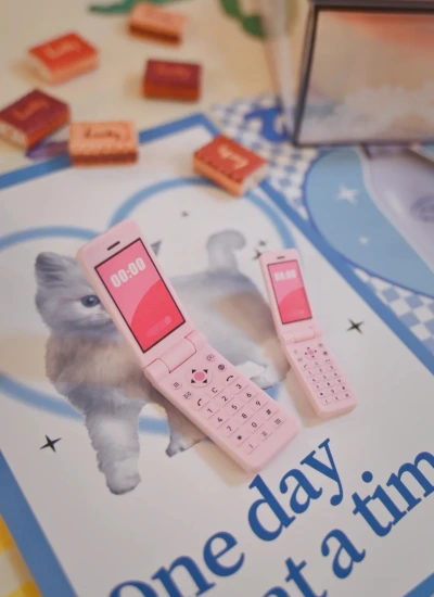 Gravity BJD 3D Printed Mini Flip Phone Doll Decoration Prop for MSD YOSD Size Ball-jointed Doll