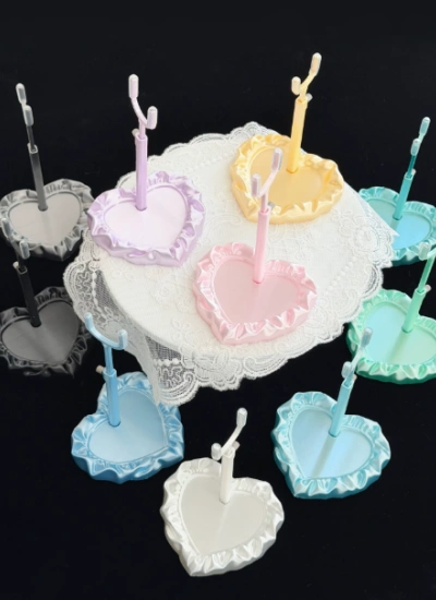 Da Mie BJD Stand Heart-shaped Flowing Light Silk Texture Stand for AZONE/YOSD/1/8/1/12 Size Ball-jointed Doll