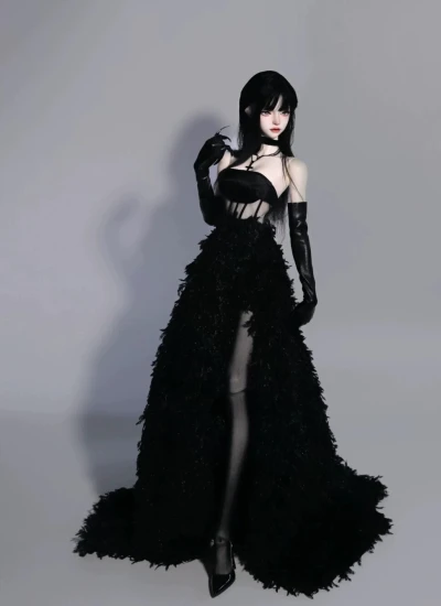 YEEVENTIDUE BJD Official In Stock Boned Bustier Fur Gown for DZ71/IMPL68 Size Ball Jointed Doll